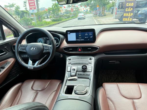 HYUNDAI SANTAFE 2.5 CAO CẤP – 2022 | ĐEN BÓNG