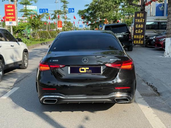 MERCEDES-BENZ C300 AMG 2022 – NHẬP ĐỨC 